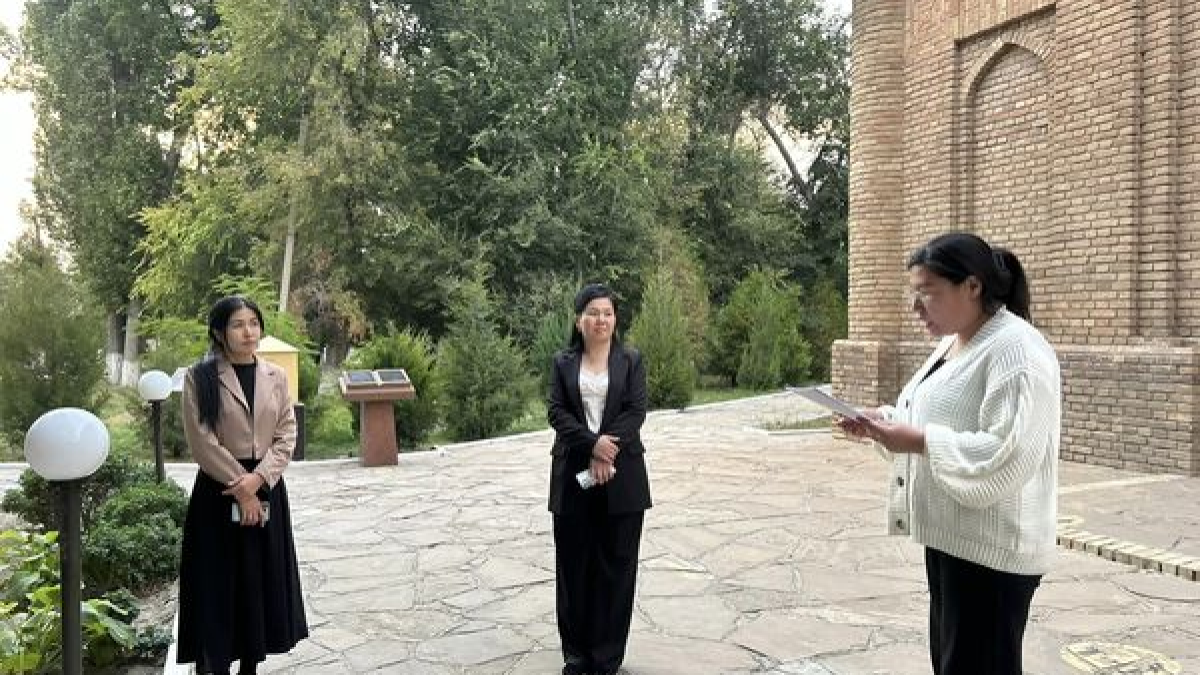 «Бір сурет – бір мағына» тақырыбында көркемсурет мүшәйрасы