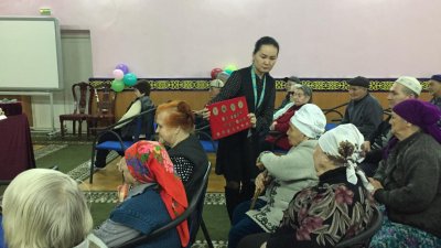 Көрме қарттар көңілінен шықты