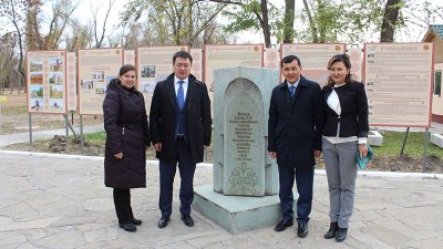 «Көне Тараз» қалашығы, Қарахан және Айша бибі кесенелерін аралады