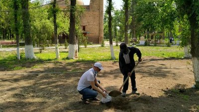 "Қарахан" кесенесінің топырағы