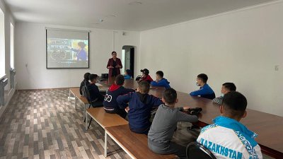 Қажымұқан Мұңайтпасұлының өмірі мен жетістіктері жайлы дәріс оқыды