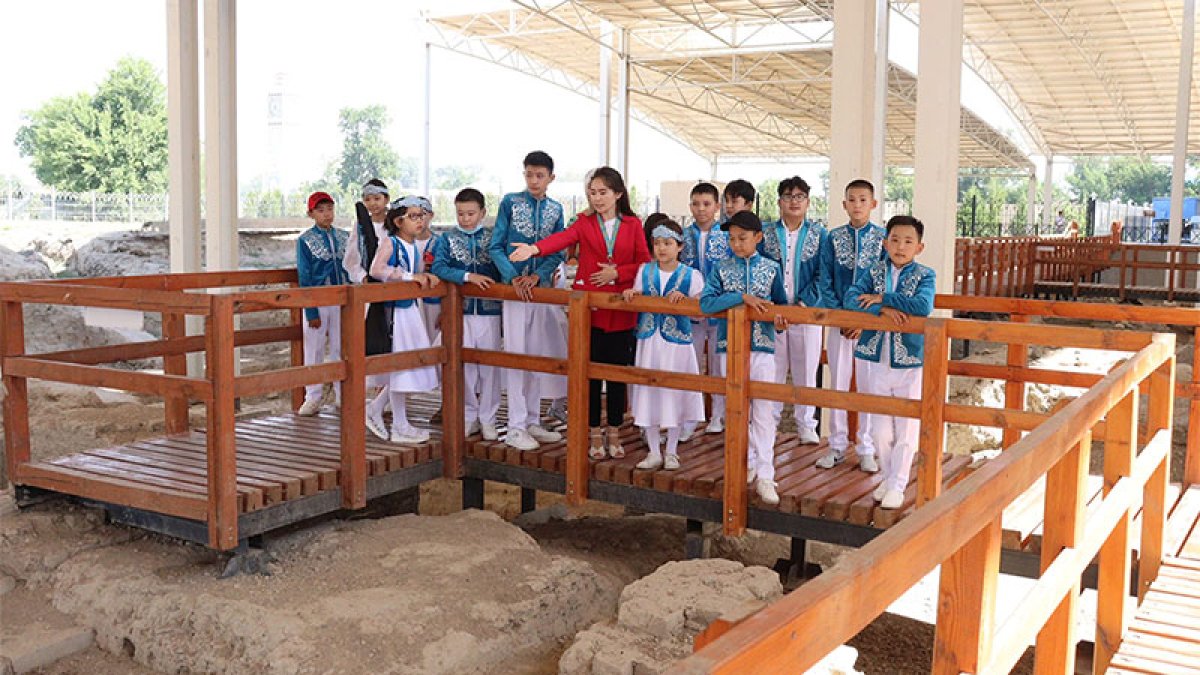 Бүгін Ұлттық домбыра күні!