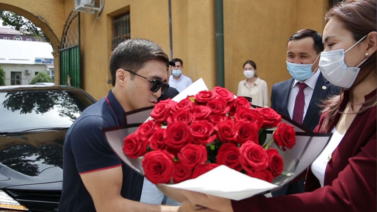 Елдос Сметов «Ежелгі Тараз ескерткіштері» тарихи-мәдени қорық-музейінде қонақта болды