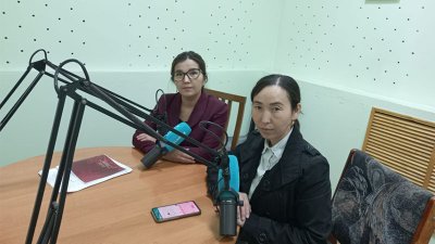 Апталық радиохабарға сұхбат берді