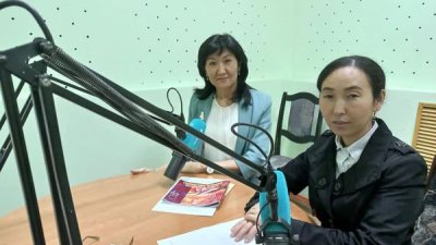 Апталық радиохабарға сұхбат берді