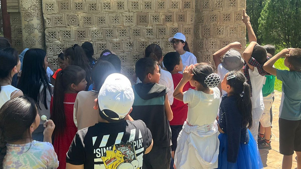 Кішкентай бүлдіршіндерге экскурсия жүргізілді