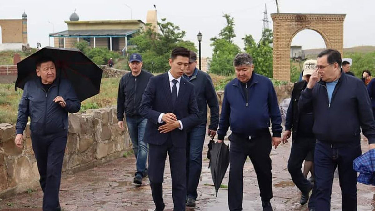 Танымдық экскурсия жүргізді